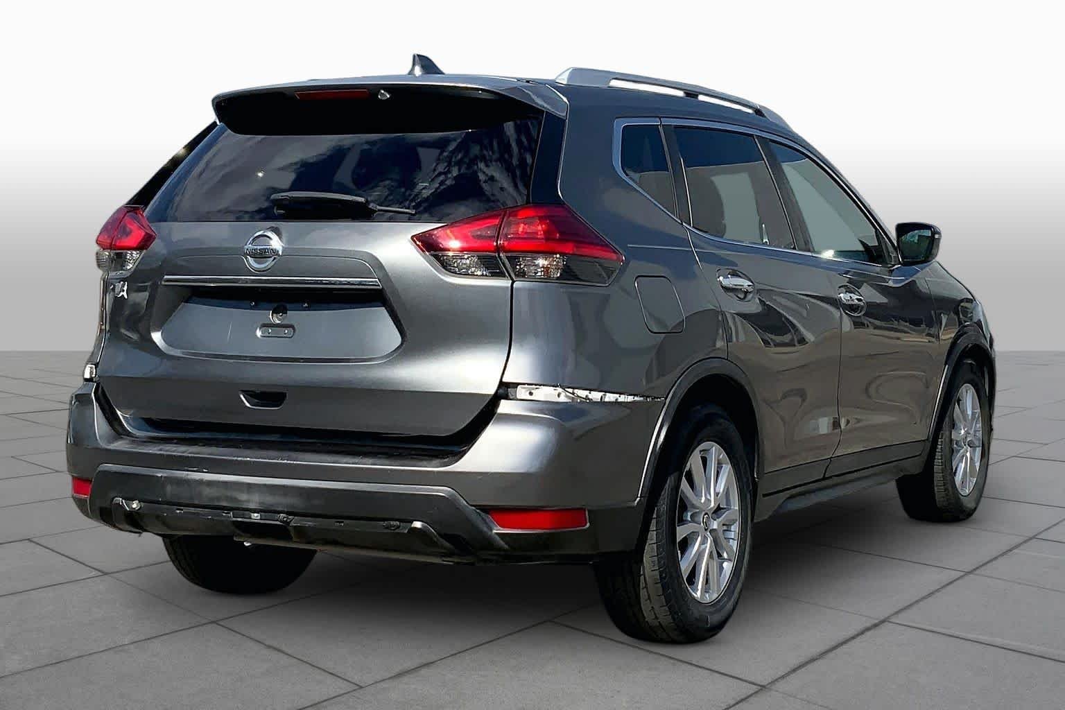 Used 2017 Gun Metallic Nissan SV image 11
