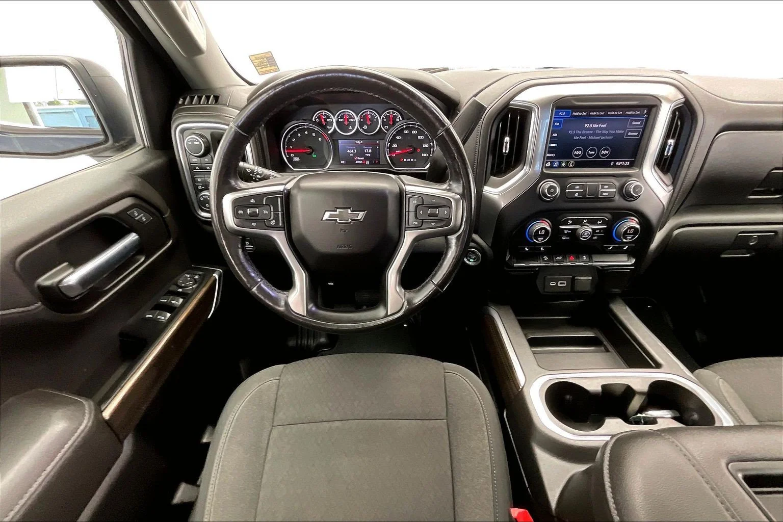 Used 2021 Northsky Blue Metallic Chevrolet RST image 4