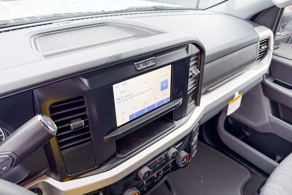 New 2026 Oxford White Ford F-250® XLT image 24