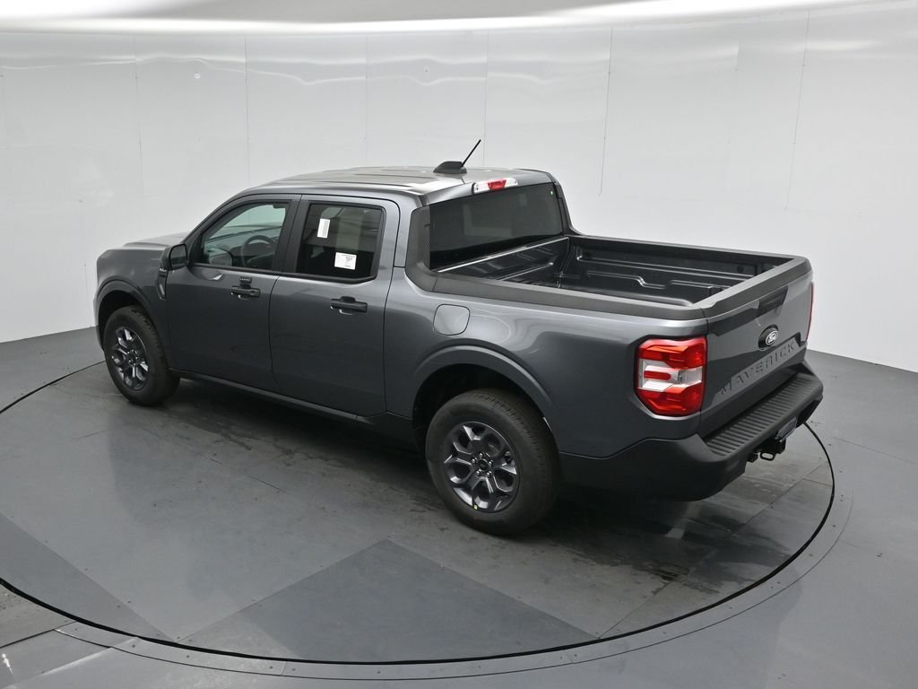 New 2026 Carbonized Gray Metallic Ford XLT image 38