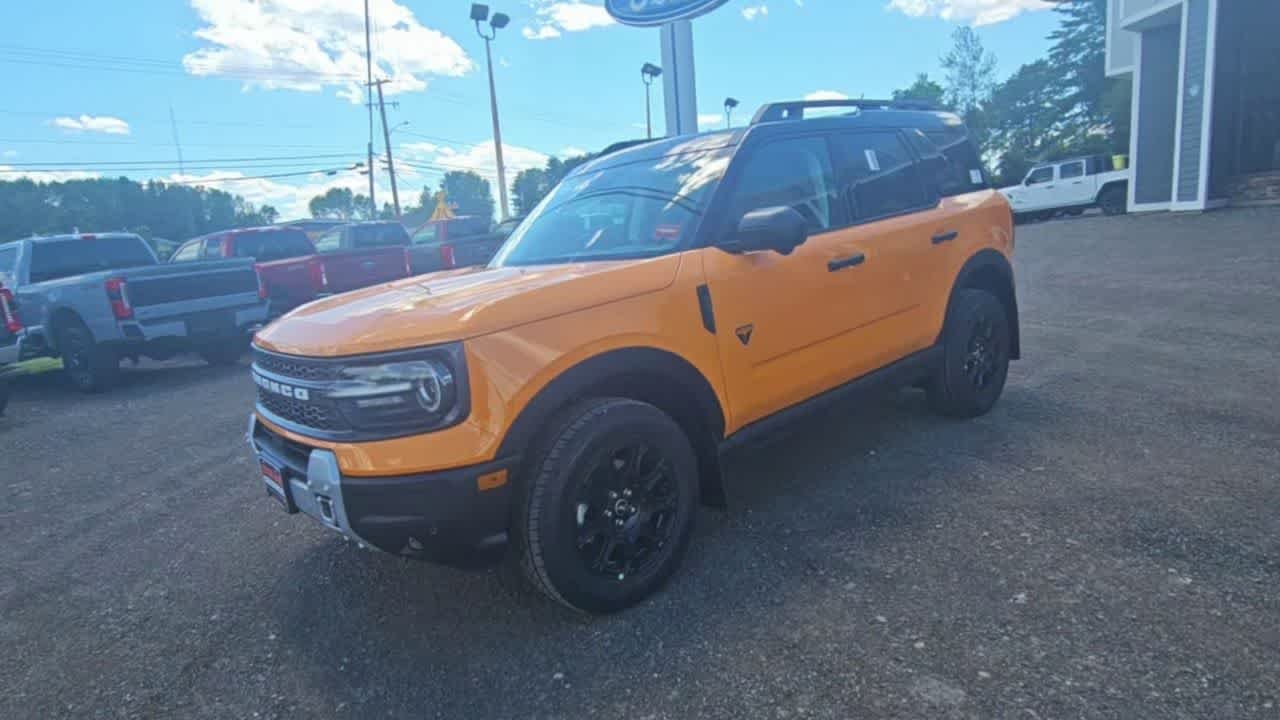 New 2026 Orange Fury Metallic Tri-Coat Ford Badlands image 4