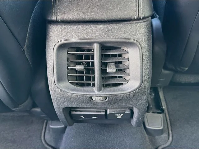 Used 2019 Gray Jeep Limited image 25