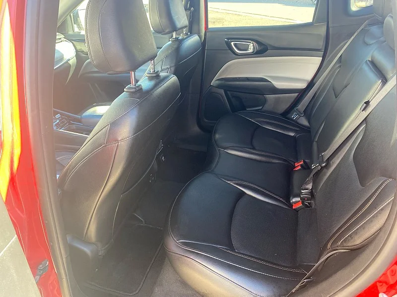 Used 2023 Jeep Compass Limited with VIN 3C4NJDCN9PT565653 for sale in Kansas City
