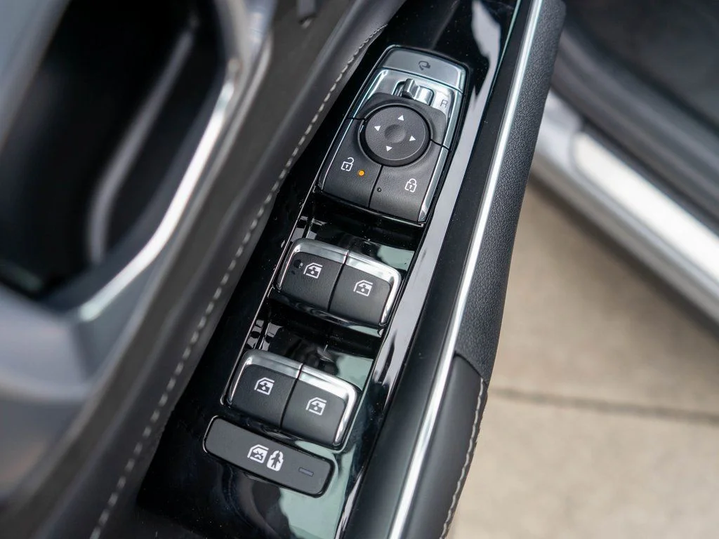 New 2026 Wolf Gray Kia X-Pro SX Prestige AWD image 19