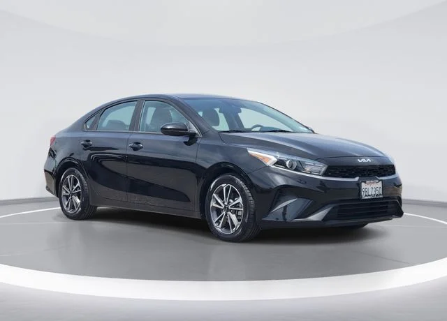 2022 Kia Forte LXS