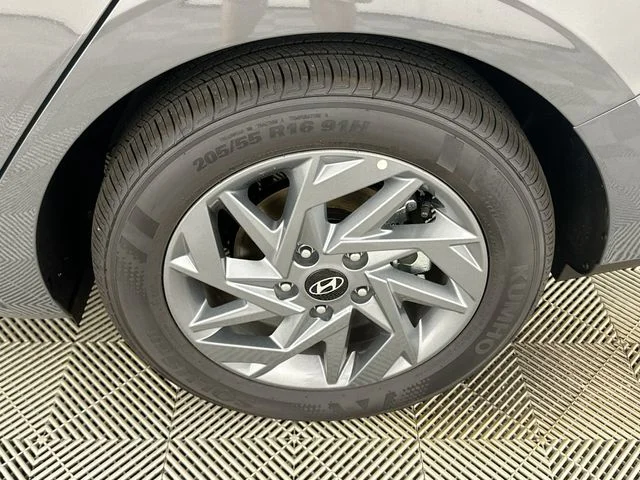 New 2026 Hyundai ELANTRA HYBRID Blue