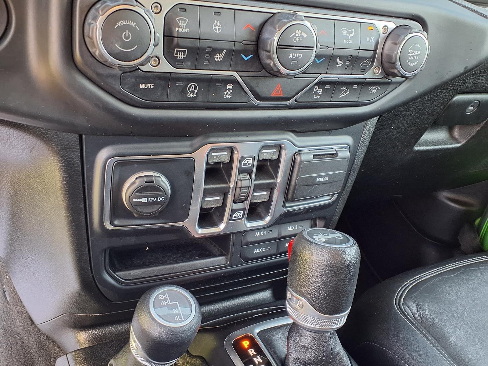 Used 2019 Mojito! Clearcoat Jeep Sport S image 5