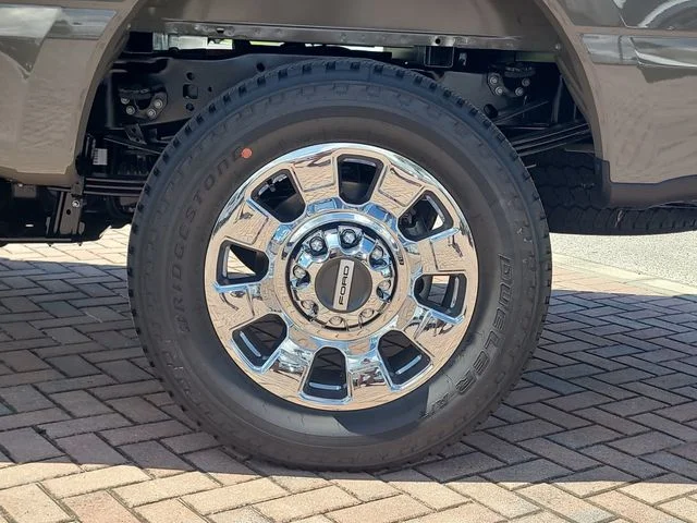 New 2026 Gray Ford Lariat image 8