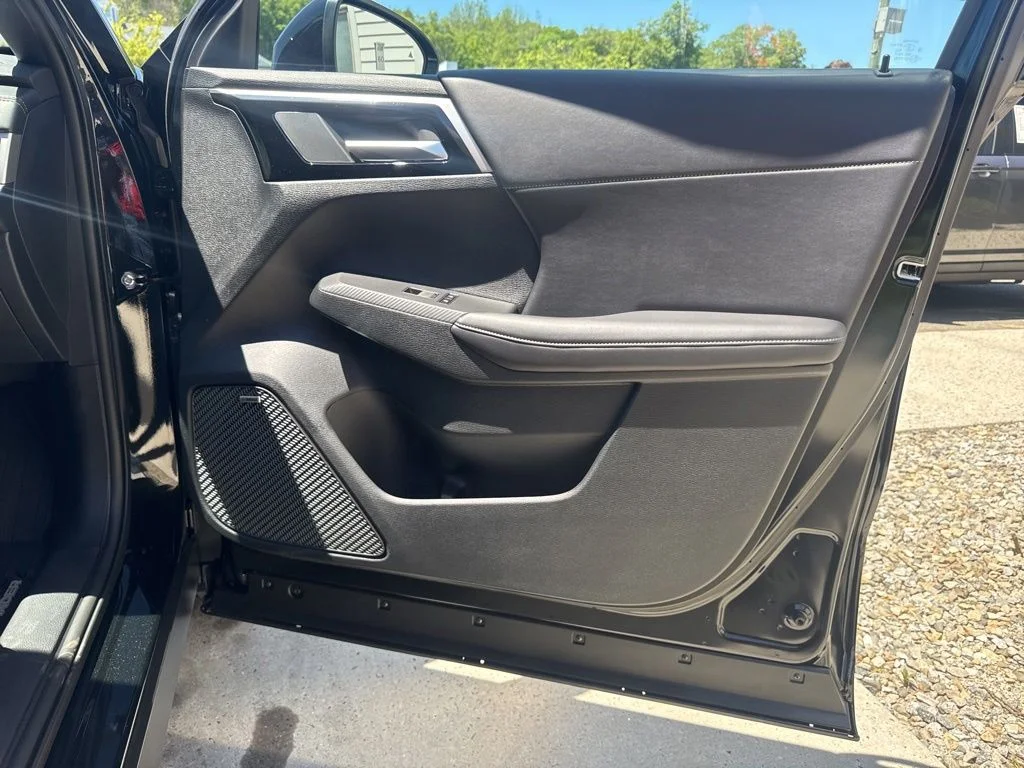 New 2026 Black Mitsubishi LE image 43