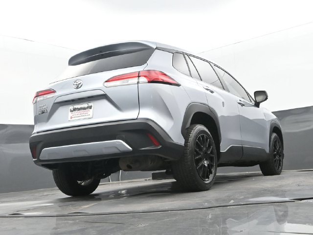Used 2023 Sonic Silver Toyota L image 26