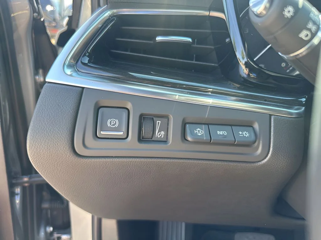 New 2026 Silver Cadillac Premium Luxury image 31