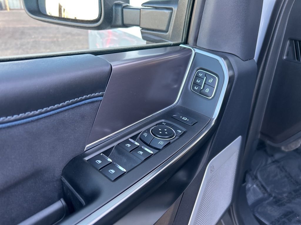 New 2026 Avalanche Ford Platinum image 14