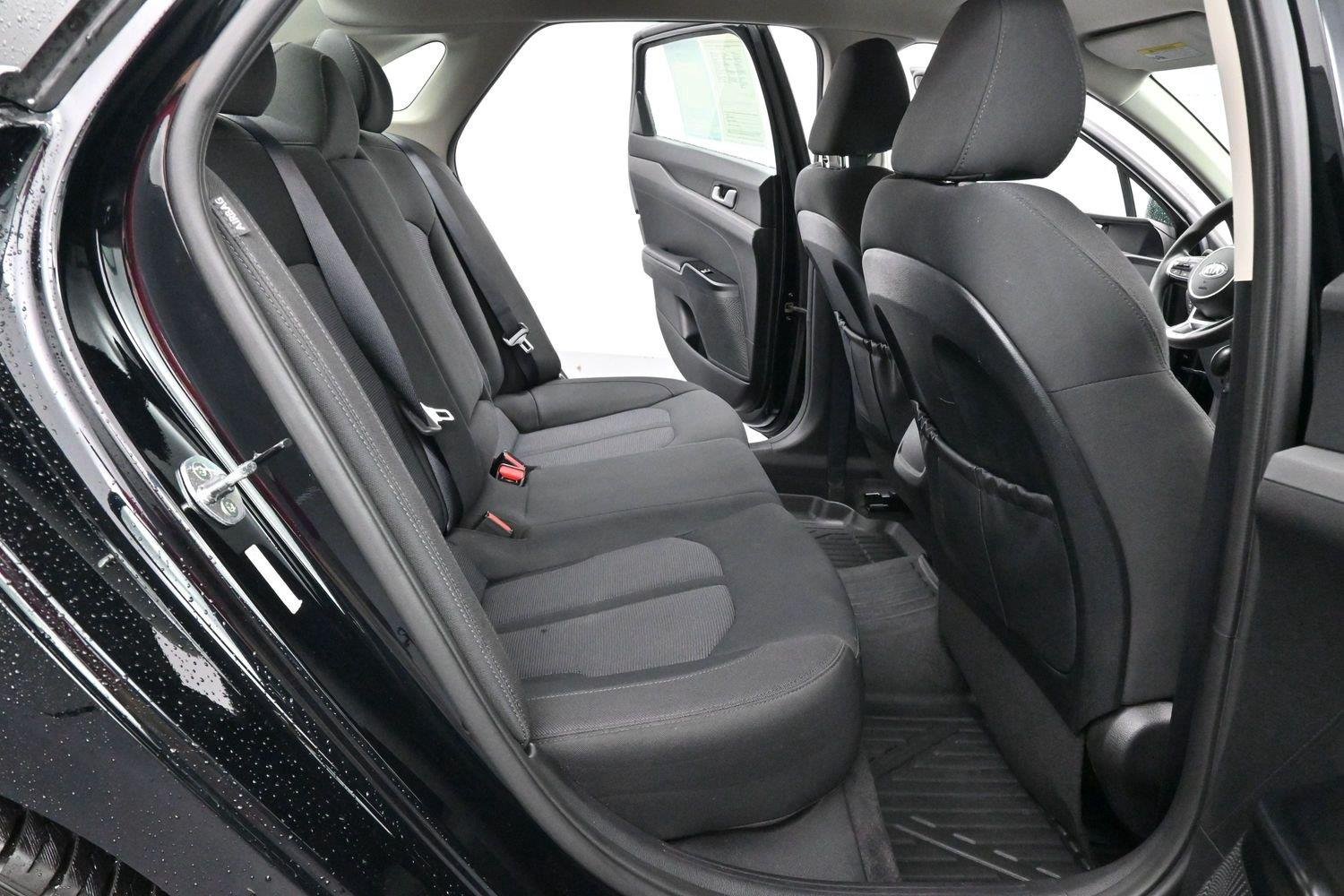 Used 2021 Ebony Black Kia LXS image 28