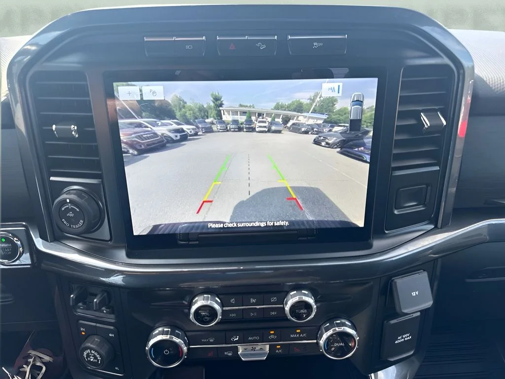 Used 2022 Silver Ford XLT image 11