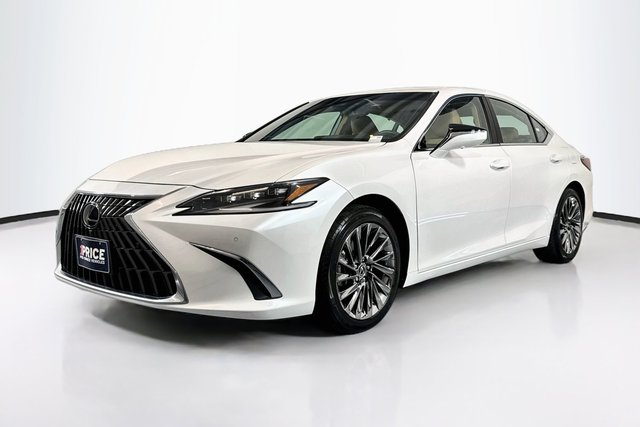 2024 Lexus ES ES 300h Ultra Luxury