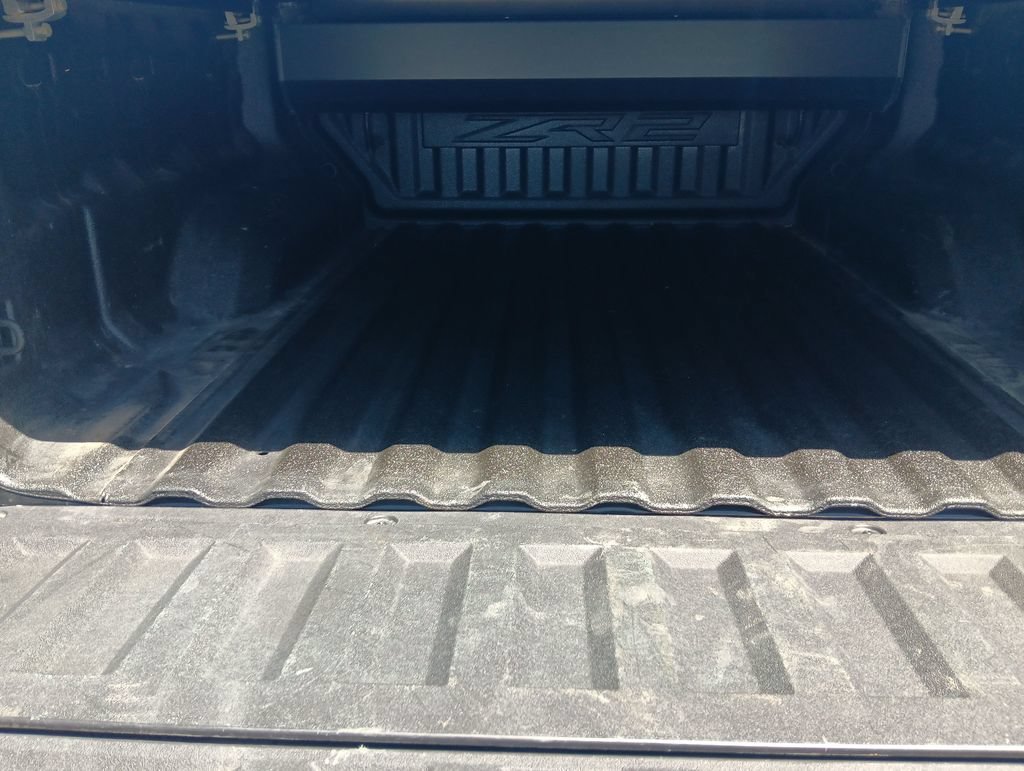 Used 2023 Black Chevrolet ZR2 image 23