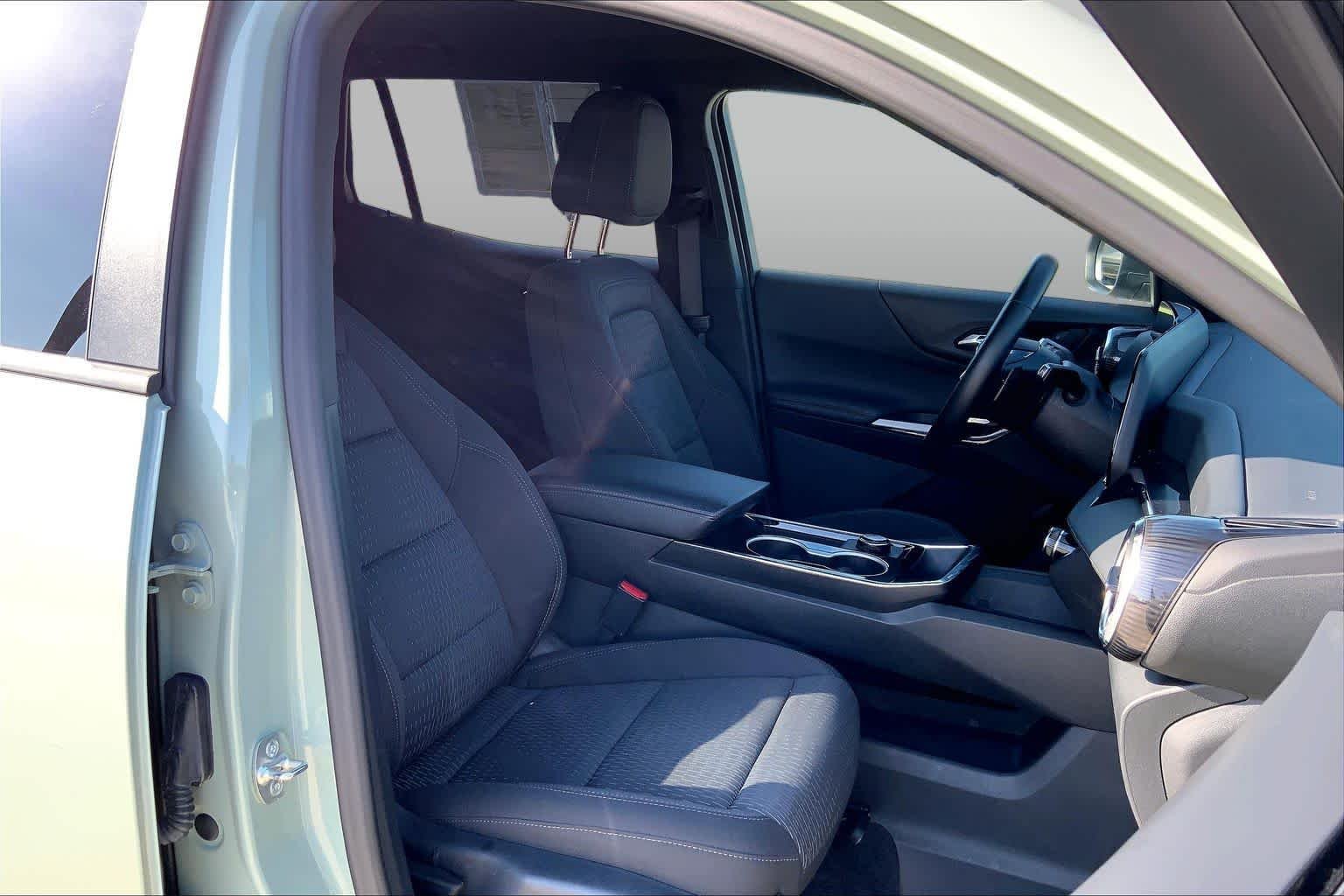 2026 Chevrolet Equinox LT - Photo 9