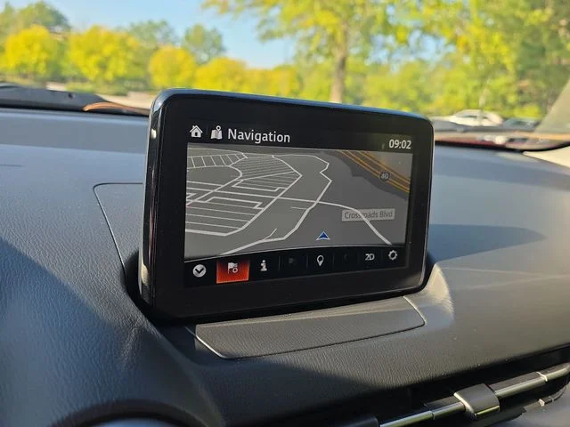 Used 2019 Red Mazda Sport image 17