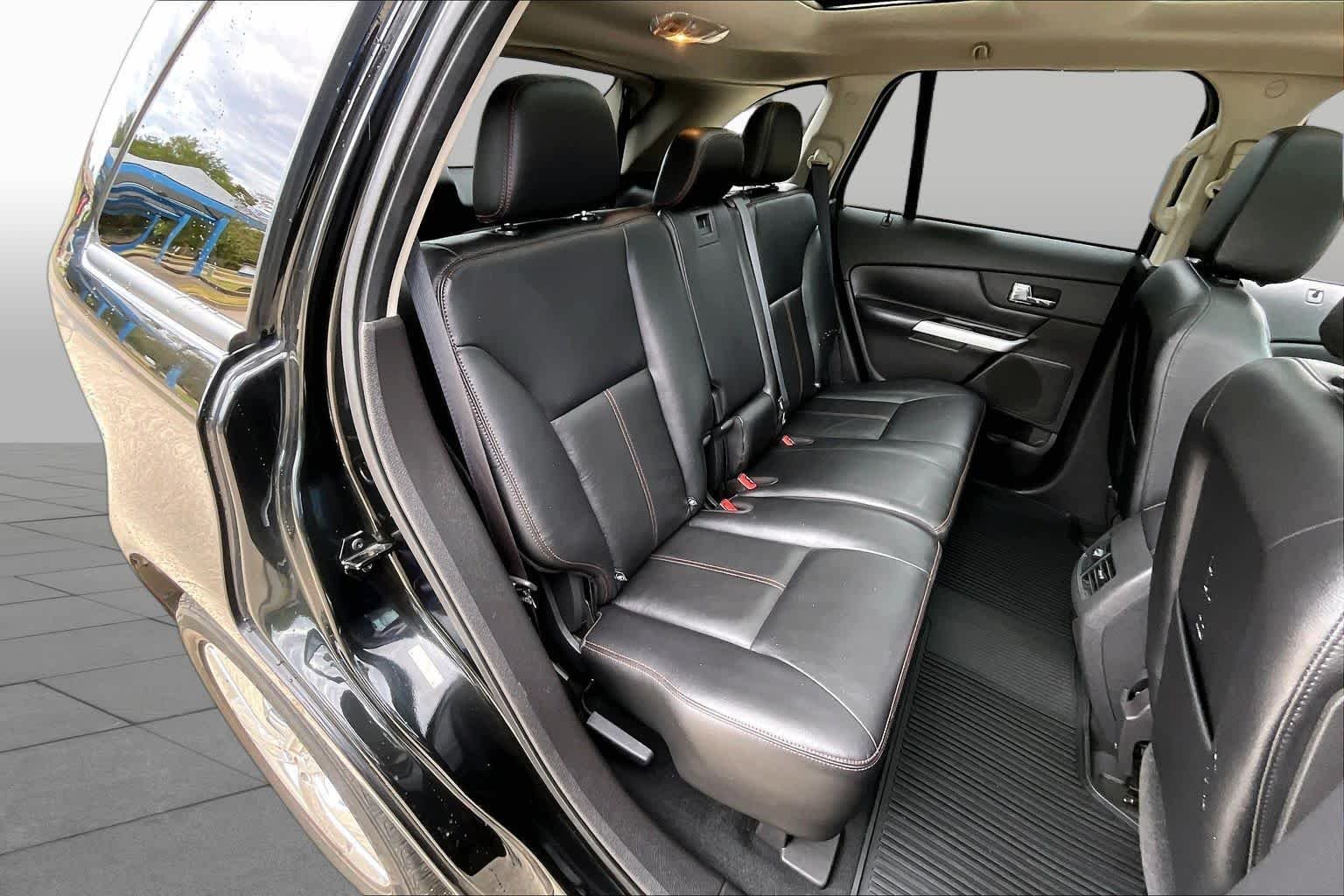 Used 2012 Tuxedo Black Metallic Ford SEL image 20