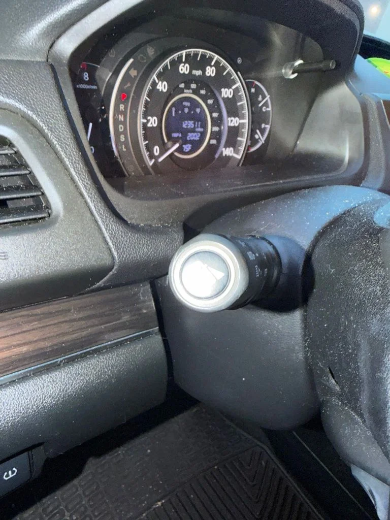 Used 2015 Silver Honda EX-L image 13