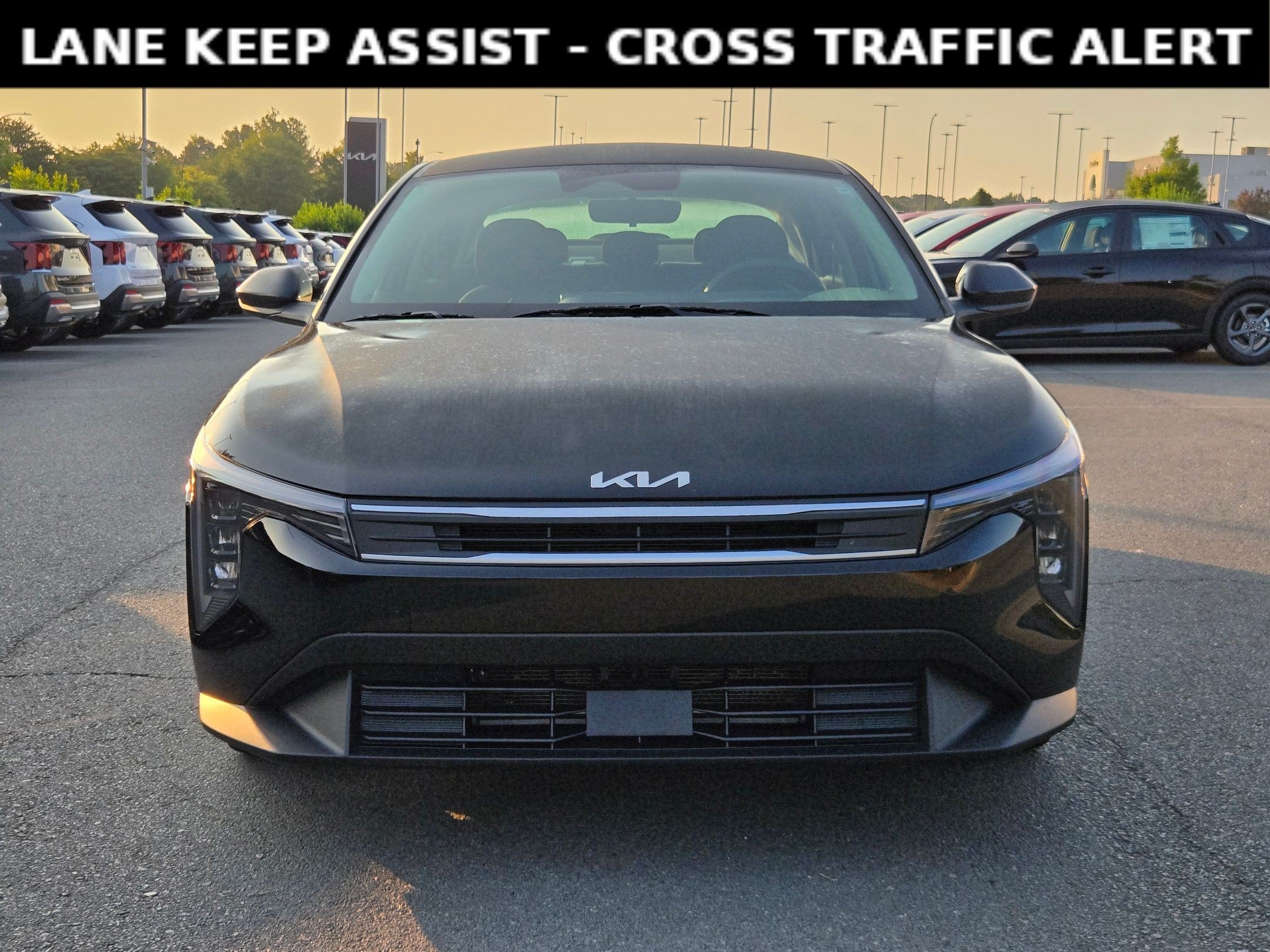 Used 2025 Aurora Black Pearl Kia LXS image 2