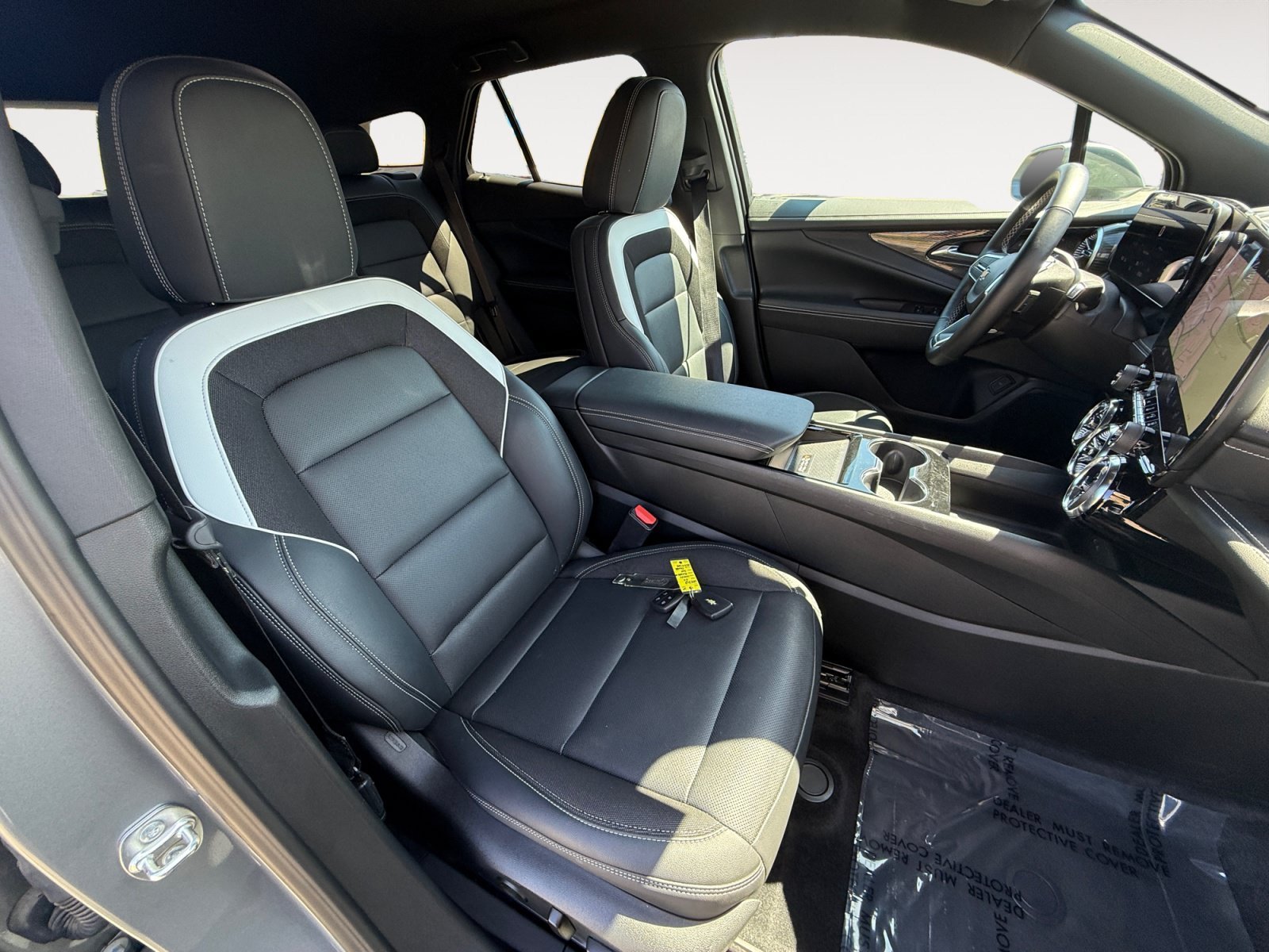 Used 2024 Sterling Gray Metallic Chevrolet LT image 19