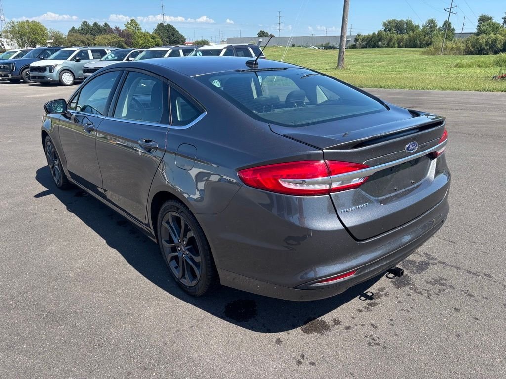 Used 2018 Magnetic Ford S image 6