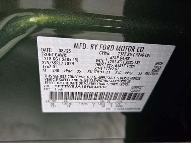 Used 2025 Green Ford XLT image 16