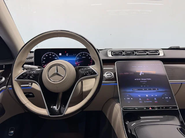 Certified Used 2023 Obsidian Black Metallic Mercedes-Benz S 500 image 3