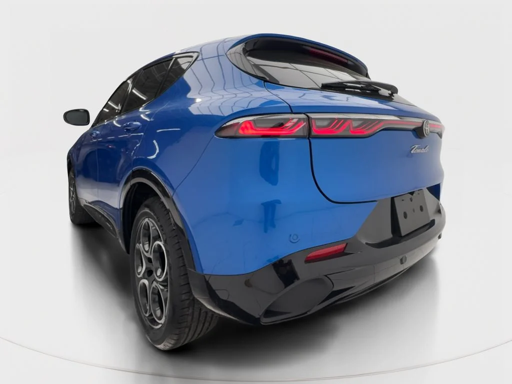 New 2026 Blue Alfa Romeo Base image 8