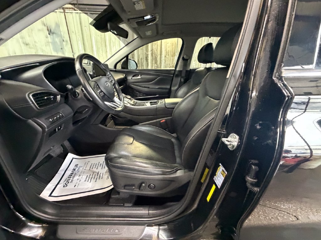 Used 2022 Black Hyundai SEL image 9