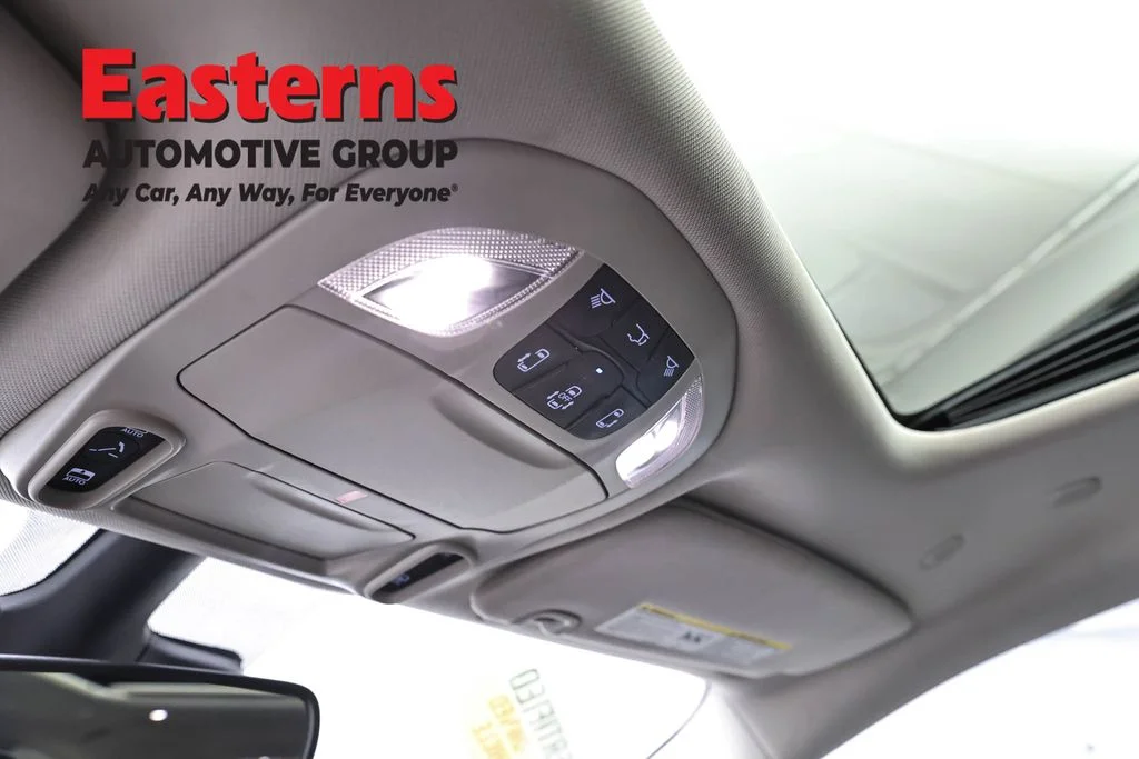 Used 2023 Black Chrysler Limited image 21