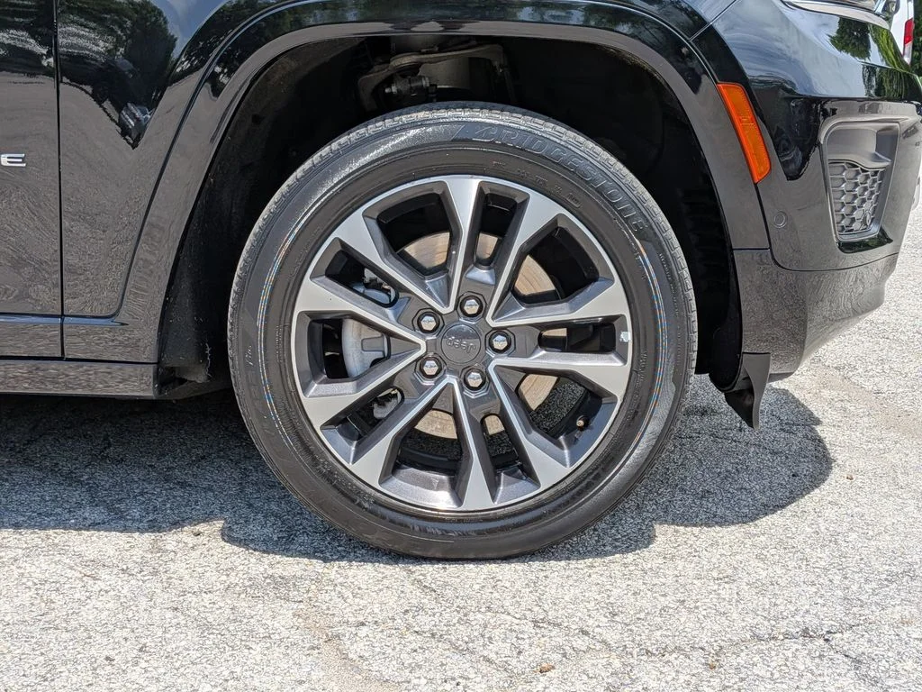 Used 2023 Black Jeep Overland image 35