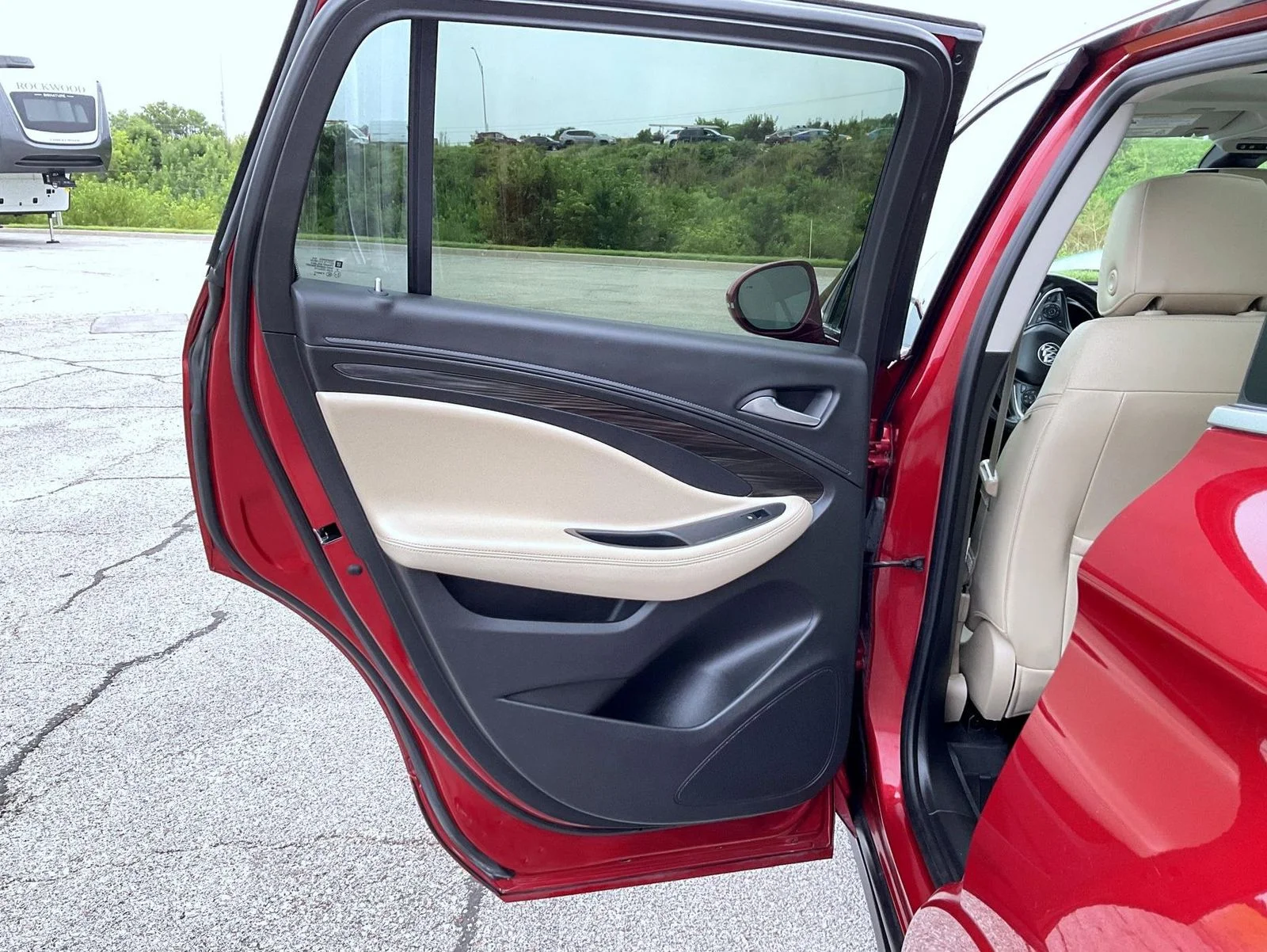 Used 2019 Red Buick Premium I image 20