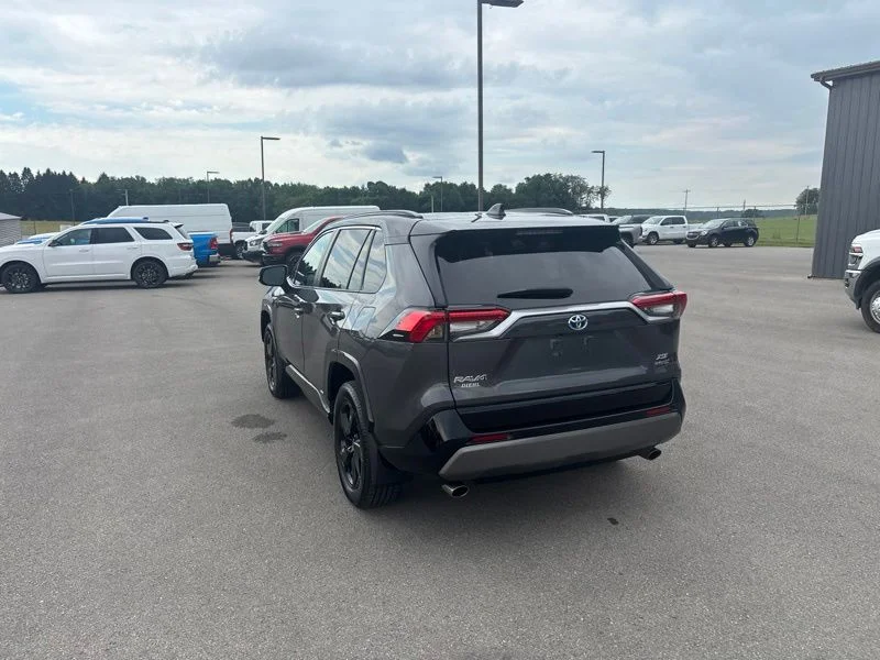 Used 2021 Gray Toyota XSE image 5