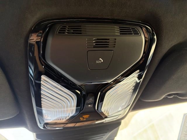Used 2024 Gray Metallic BMW M60i image 19
