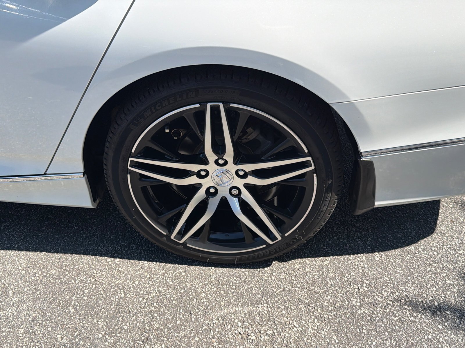 Used 2021 Platinum White Pearl Honda Touring image 19