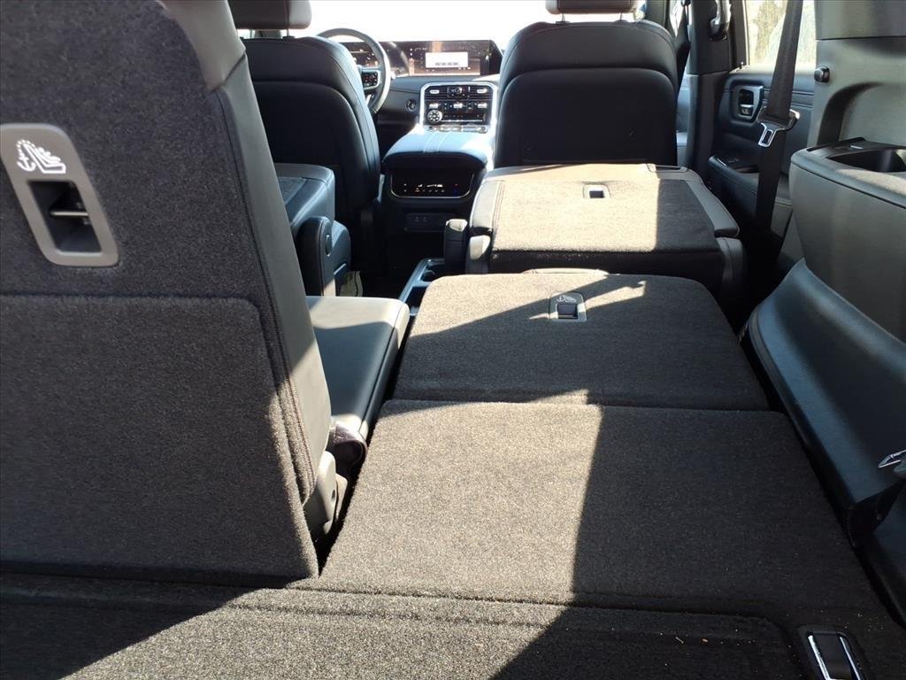 2025 Nissan Armada SL - Photo 25