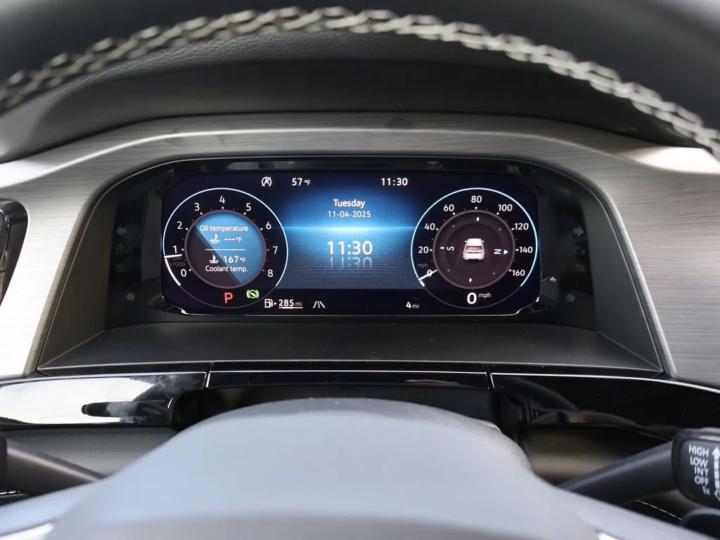 New 2026 White Volkswagen 2.0T SE w/Technology image 33