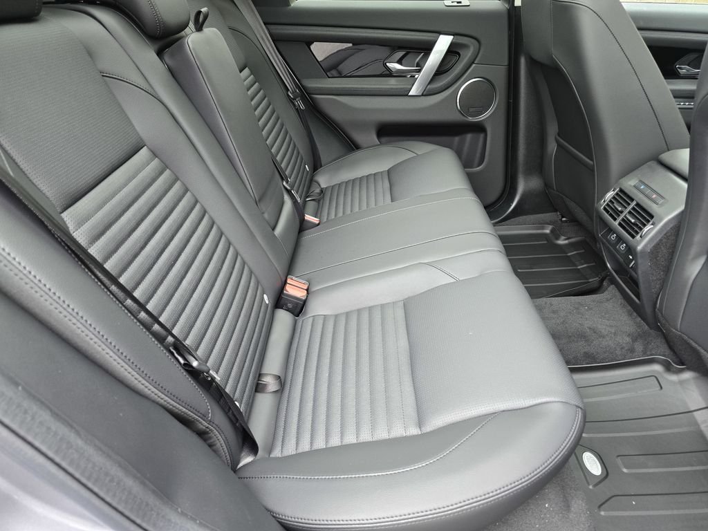 New 2025 Eiger Grey Land Rover S image 18
