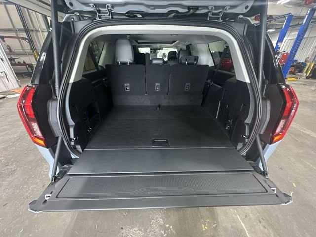 New 2027 Glacier Gray Metallic Tri-Coat Ford MAX Platinum image 26