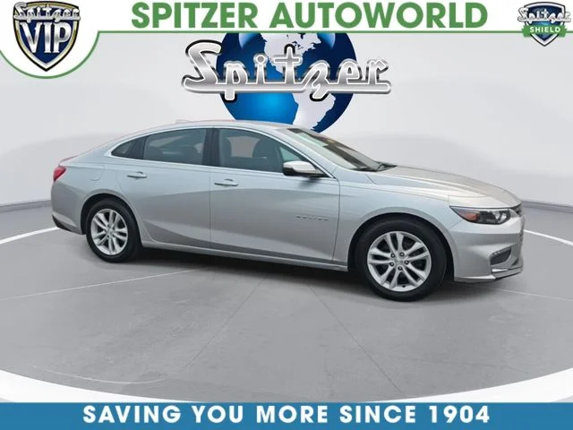 Used 2017 Silver Chevrolet LT image 9