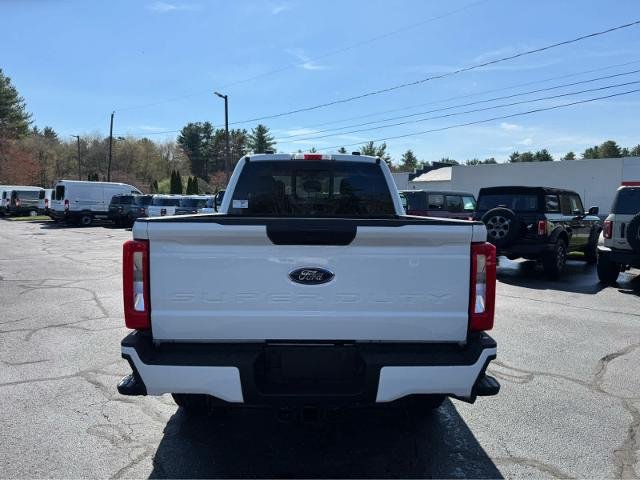 New 2026 Oxford White Ford F-350® XL image 4