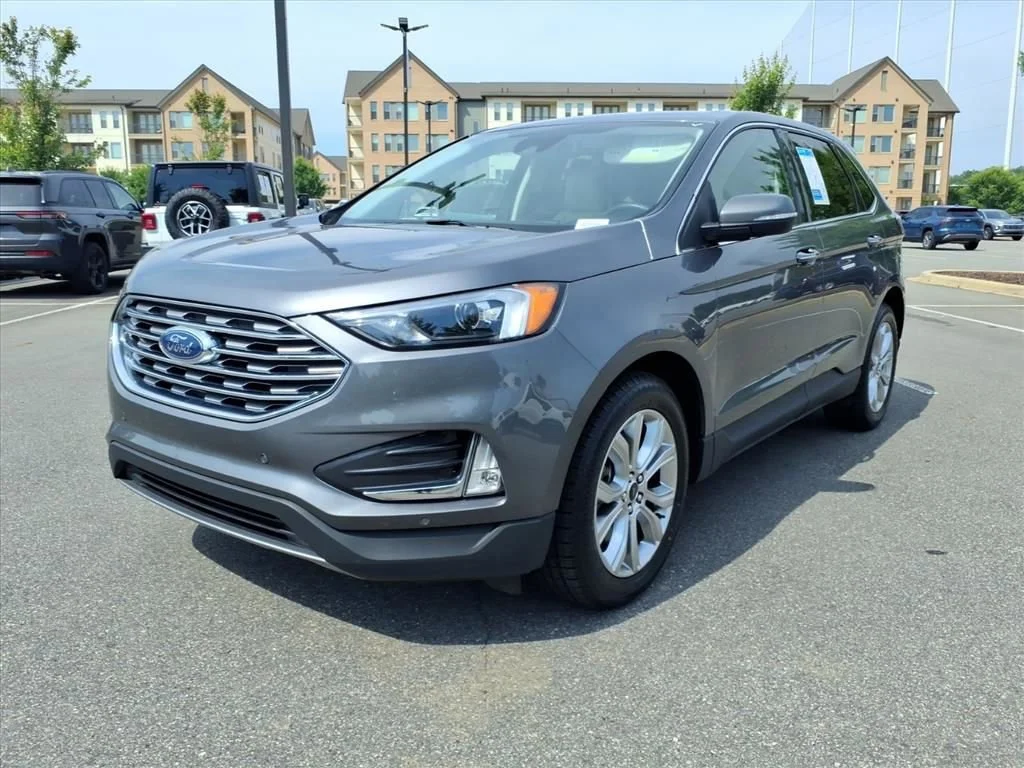 Used 2024 Carbonized Gray Ford Titanium image 37