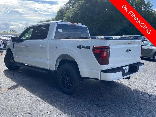 New 2026 Oxford White Ford XLT image 4