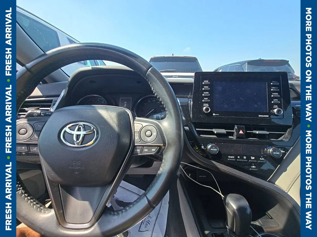 Used 2022 Gray Toyota SE image 7