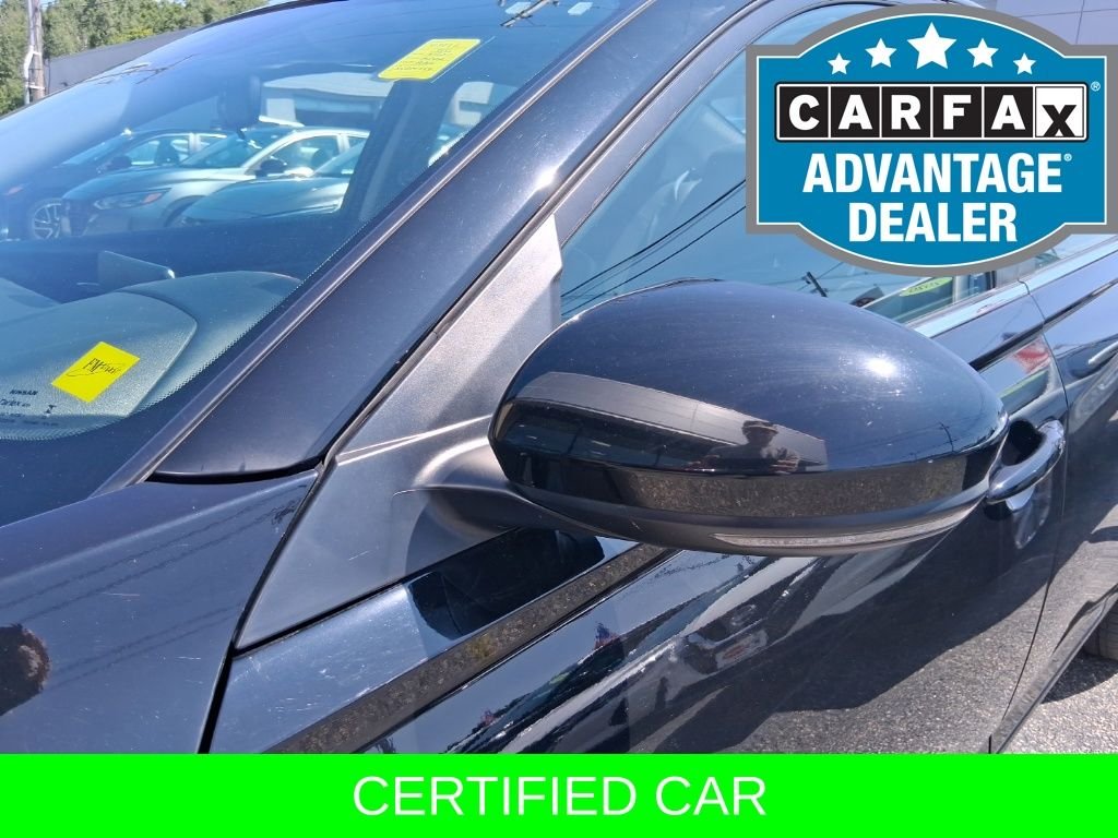 Used 2022 Black Nissan 2.5 SR image 8