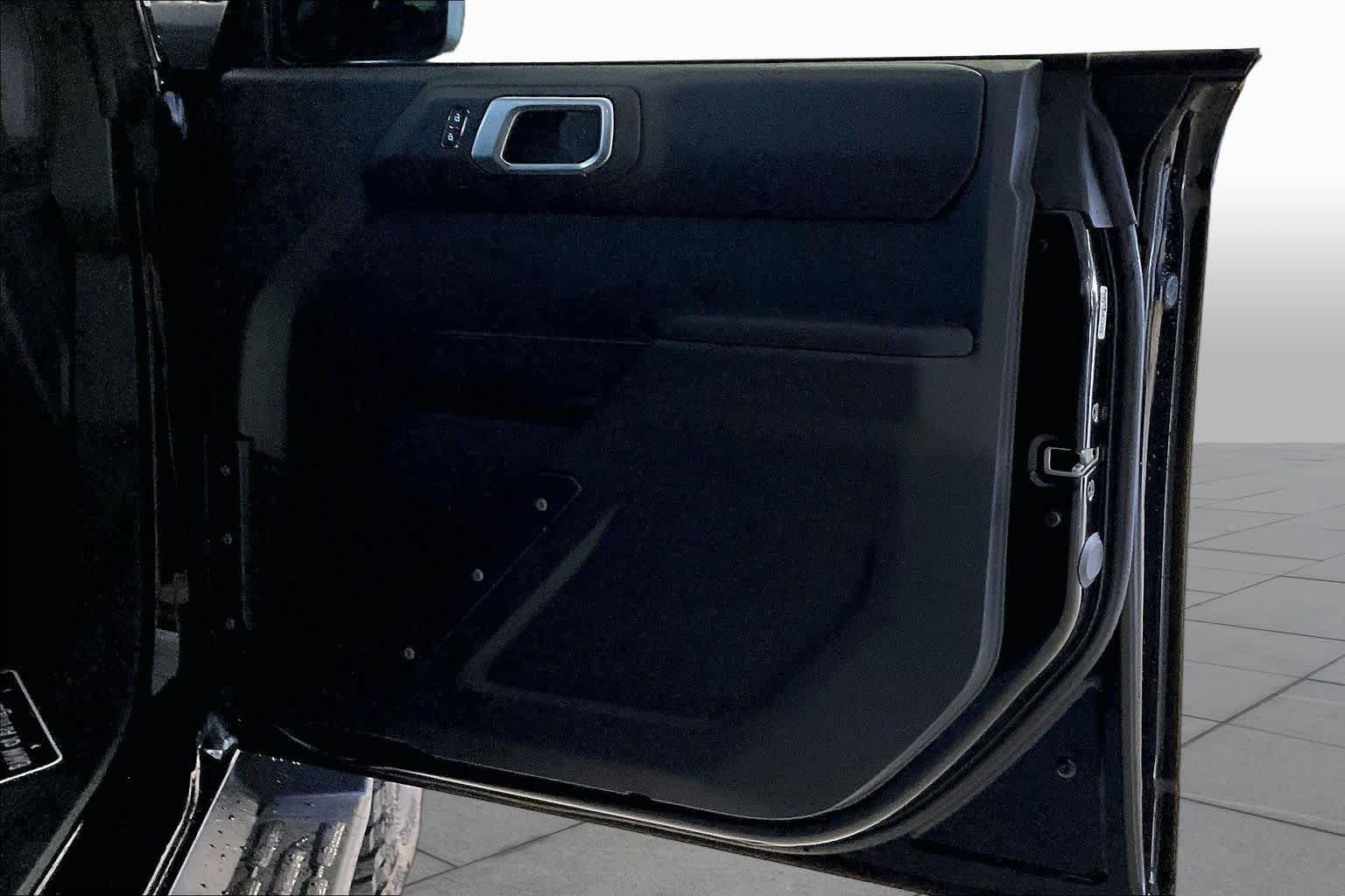Used 2025 Shadow Black Ford Outer Banks image 19