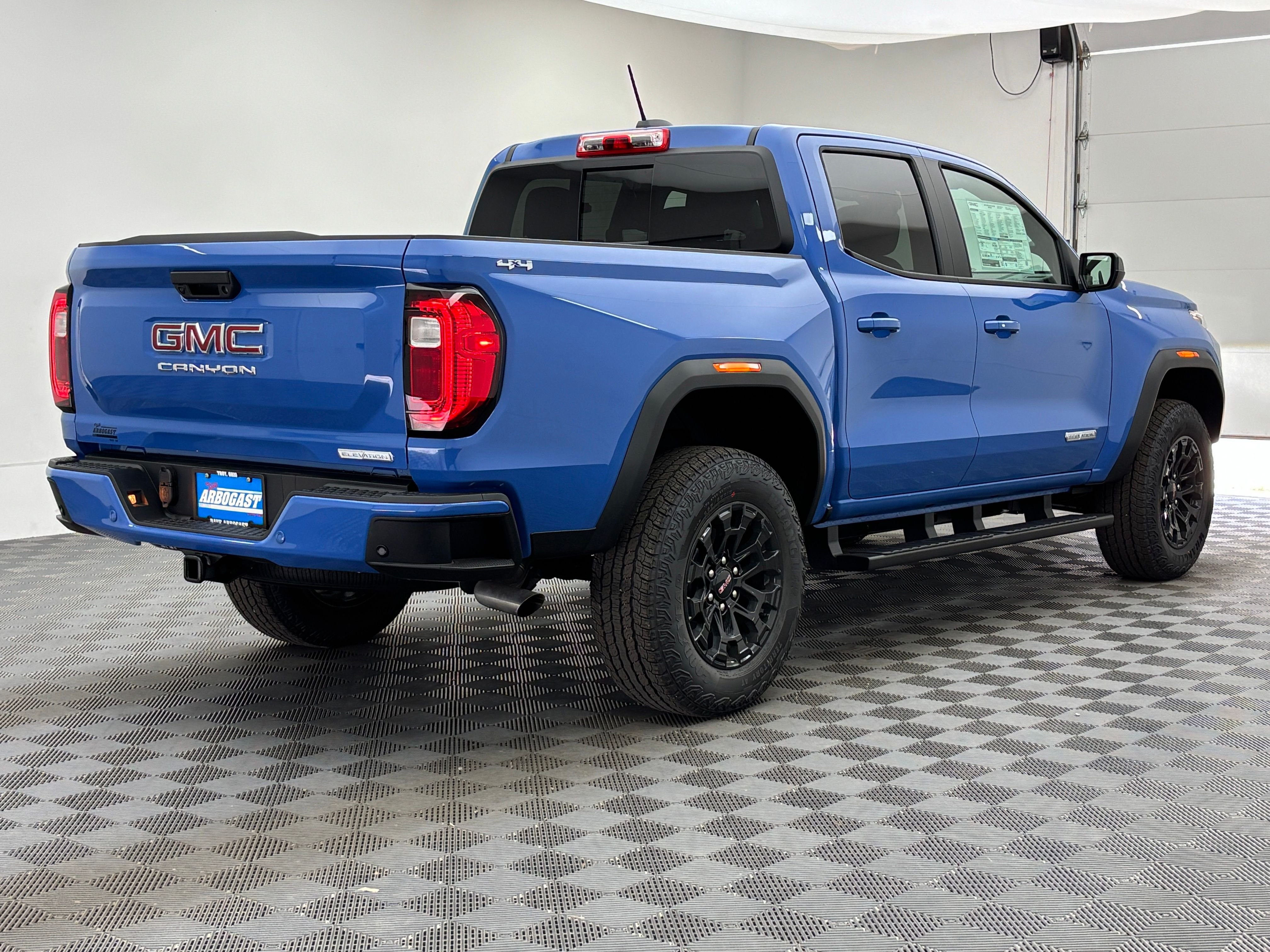 New 2026 Rapids Metallic GMC Elevation image 7