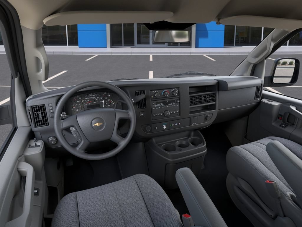 2025 Chevrolet Express Cargo Work Van - Photo 17